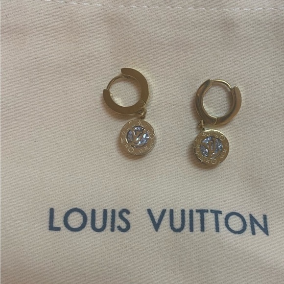 Louis Vuitton Jewelry - - Louis Vuitton gold earrings